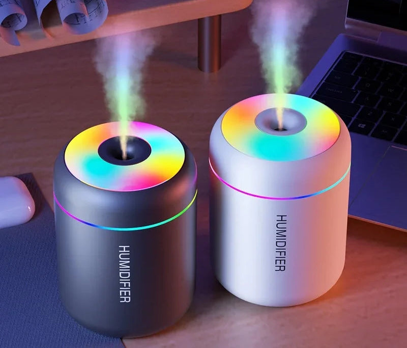 Umidificador de ar USB Lumivah com iluminação LED colorida e função difusor de aromas para ambientes internos.